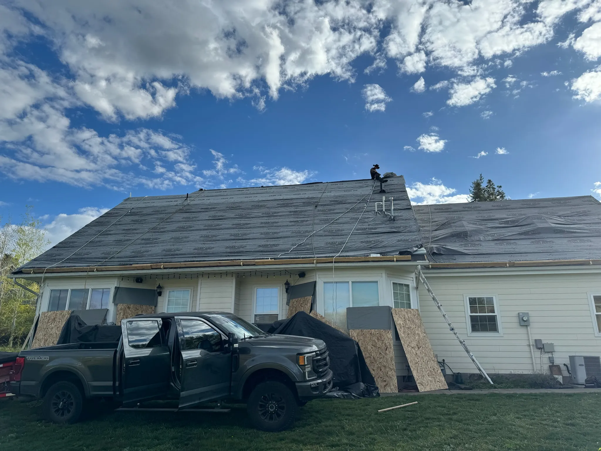 Roof replacement, before photo 2